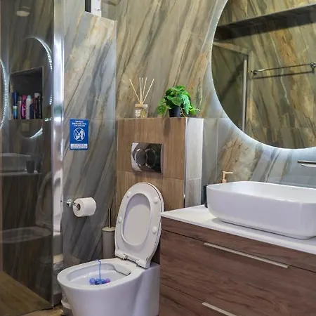 Mythic Meteora Apartment *