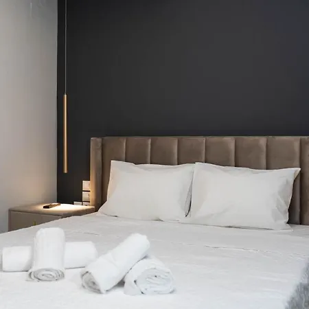 Mythic Meteora Apartment *