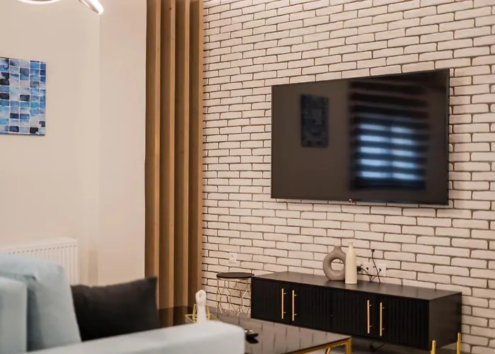 아파트 Mythic Meteora